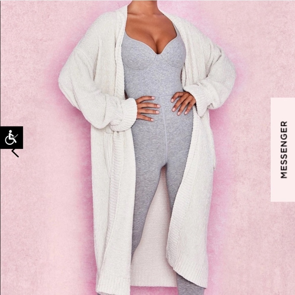 Cardigan fuzzy house of cb